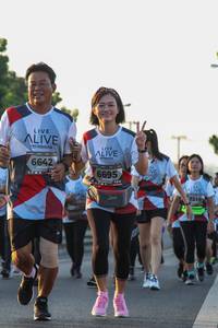 BIB: 6642, 6695, 7316
                            <button type="button" onclick="openModal(6429483)" class="btn btn-primary btn-sm float-right btn-popup" data-toggle="modal" data-target=".modal-high-quality">
                        <i class="fas fa-shopping-cart"></i> Add to Cart
                    </button>
                                            <button type="button" onclick="isThisMe(6429483, true)" class="btn btn-success btn-sm float-right btn-popup btn-isme hidden" data-toggle="tooltip" data-placement="bottom" title="นี่คือรูปของคุณใช่ไหม คลิกที่นี่เพื่อเอาเข้าอัลบั้ม">
                        <i class="fas fa-plus"></i> Add to album
                    </button>
                    <button type="button" onclick="isThisMe(6429483, false)" class="btn btn-warning btn-sm float-right btn-popup btn-isnotme hidden">
                        <i class="fas fa-ban"></i> Remove from album
                    </button>