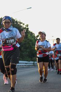 BIB: 3100, 3792
                            <button type="button" onclick="openModal(6428398)" class="btn btn-primary btn-sm float-right btn-popup" data-toggle="modal" data-target=".modal-high-quality">
                        <i class="fas fa-shopping-cart"></i> Add to Cart
                    </button>
                                            <button type="button" onclick="isThisMe(6428398, true)" class="btn btn-success btn-sm float-right btn-popup btn-isme hidden" data-toggle="tooltip" data-placement="bottom" title="นี่คือรูปของคุณใช่ไหม คลิกที่นี่เพื่อเอาเข้าอัลบั้ม">
                        <i class="fas fa-plus"></i> Add to album
                    </button>
                    <button type="button" onclick="isThisMe(6428398, false)" class="btn btn-warning btn-sm float-right btn-popup btn-isnotme hidden">
                        <i class="fas fa-ban"></i> Remove from album
                    </button>