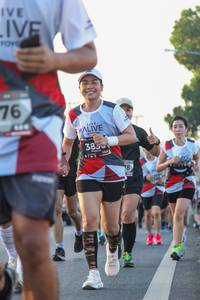 BIB: 385
                            <button type="button" onclick="openModal(6425138)" class="btn btn-primary btn-sm float-right btn-popup" data-toggle="modal" data-target=".modal-high-quality">
                        <i class="fas fa-shopping-cart"></i> Add to Cart
                    </button>
                                            <button type="button" onclick="isThisMe(6425138, true)" class="btn btn-success btn-sm float-right btn-popup btn-isme hidden" data-toggle="tooltip" data-placement="bottom" title="นี่คือรูปของคุณใช่ไหม คลิกที่นี่เพื่อเอาเข้าอัลบั้ม">
                        <i class="fas fa-plus"></i> Add to album
                    </button>
                    <button type="button" onclick="isThisMe(6425138, false)" class="btn btn-warning btn-sm float-right btn-popup btn-isnotme hidden">
                        <i class="fas fa-ban"></i> Remove from album
                    </button>