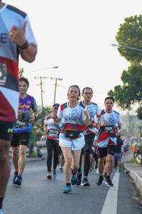 BIB: 3666, 2889, 6452
                            <button type="button" onclick="openModal(6424107)" class="btn btn-primary btn-sm float-right btn-popup" data-toggle="modal" data-target=".modal-high-quality">
                        <i class="fas fa-shopping-cart"></i> Add to Cart
                    </button>
                                            <button type="button" onclick="isThisMe(6424107, true)" class="btn btn-success btn-sm float-right btn-popup btn-isme hidden" data-toggle="tooltip" data-placement="bottom" title="นี่คือรูปของคุณใช่ไหม คลิกที่นี่เพื่อเอาเข้าอัลบั้ม">
                        <i class="fas fa-plus"></i> Add to album
                    </button>
                    <button type="button" onclick="isThisMe(6424107, false)" class="btn btn-warning btn-sm float-right btn-popup btn-isnotme hidden">
                        <i class="fas fa-ban"></i> Remove from album
                    </button>