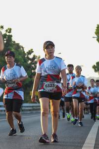 BIB: 7426, 6323, 3090
                            <button type="button" onclick="openModal(6429207)" class="btn btn-primary btn-sm float-right btn-popup" data-toggle="modal" data-target=".modal-high-quality">
                        <i class="fas fa-shopping-cart"></i> Add to Cart
                    </button>
                                            <button type="button" onclick="isThisMe(6429207, true)" class="btn btn-success btn-sm float-right btn-popup btn-isme hidden" data-toggle="tooltip" data-placement="bottom" title="นี่คือรูปของคุณใช่ไหม คลิกที่นี่เพื่อเอาเข้าอัลบั้ม">
                        <i class="fas fa-plus"></i> Add to album
                    </button>
                    <button type="button" onclick="isThisMe(6429207, false)" class="btn btn-warning btn-sm float-right btn-popup btn-isnotme hidden">
                        <i class="fas fa-ban"></i> Remove from album
                    </button>