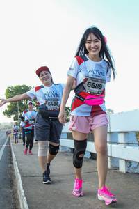 BIB: 6689, 6486, 3123
                            <button type="button" onclick="openModal(6432961)" class="btn btn-primary btn-sm float-right btn-popup" data-toggle="modal" data-target=".modal-high-quality">
                        <i class="fas fa-shopping-cart"></i> Add to Cart
                    </button>
                                            <button type="button" onclick="isThisMe(6432961, true)" class="btn btn-success btn-sm float-right btn-popup btn-isme hidden" data-toggle="tooltip" data-placement="bottom" title="นี่คือรูปของคุณใช่ไหม คลิกที่นี่เพื่อเอาเข้าอัลบั้ม">
                        <i class="fas fa-plus"></i> Add to album
                    </button>
                    <button type="button" onclick="isThisMe(6432961, false)" class="btn btn-warning btn-sm float-right btn-popup btn-isnotme hidden">
                        <i class="fas fa-ban"></i> Remove from album
                    </button>