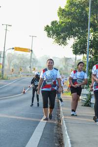 BIB: 7560, 7517
                            <button type="button" onclick="openModal(6433040)" class="btn btn-primary btn-sm float-right btn-popup" data-toggle="modal" data-target=".modal-high-quality">
                        <i class="fas fa-shopping-cart"></i> Add to Cart
                    </button>
                                            <button type="button" onclick="isThisMe(6433040, true)" class="btn btn-success btn-sm float-right btn-popup btn-isme hidden" data-toggle="tooltip" data-placement="bottom" title="นี่คือรูปของคุณใช่ไหม คลิกที่นี่เพื่อเอาเข้าอัลบั้ม">
                        <i class="fas fa-plus"></i> Add to album
                    </button>
                    <button type="button" onclick="isThisMe(6433040, false)" class="btn btn-warning btn-sm float-right btn-popup btn-isnotme hidden">
                        <i class="fas fa-ban"></i> Remove from album
                    </button>