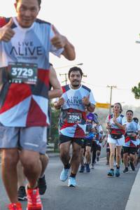 BIB: 3729, 3704
                            <button type="button" onclick="openModal(6424043)" class="btn btn-primary btn-sm float-right btn-popup" data-toggle="modal" data-target=".modal-high-quality">
                        <i class="fas fa-shopping-cart"></i> Add to Cart
                    </button>
                                            <button type="button" onclick="isThisMe(6424043, true)" class="btn btn-success btn-sm float-right btn-popup btn-isme hidden" data-toggle="tooltip" data-placement="bottom" title="นี่คือรูปของคุณใช่ไหม คลิกที่นี่เพื่อเอาเข้าอัลบั้ม">
                        <i class="fas fa-plus"></i> Add to album
                    </button>
                    <button type="button" onclick="isThisMe(6424043, false)" class="btn btn-warning btn-sm float-right btn-popup btn-isnotme hidden">
                        <i class="fas fa-ban"></i> Remove from album
                    </button>