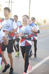 BIB: 960, 2190, 124
                            <button type="button" onclick="openModal(6441120)" class="btn btn-primary btn-sm float-right btn-popup" data-toggle="modal" data-target=".modal-high-quality">
                        <i class="fas fa-shopping-cart"></i> Add to Cart
                    </button>
                                            <button type="button" onclick="isThisMe(6441120, true)" class="btn btn-success btn-sm float-right btn-popup btn-isme hidden" data-toggle="tooltip" data-placement="bottom" title="นี่คือรูปของคุณใช่ไหม คลิกที่นี่เพื่อเอาเข้าอัลบั้ม">
                        <i class="fas fa-plus"></i> Add to album
                    </button>
                    <button type="button" onclick="isThisMe(6441120, false)" class="btn btn-warning btn-sm float-right btn-popup btn-isnotme hidden">
                        <i class="fas fa-ban"></i> Remove from album
                    </button>