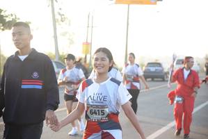 BIB: 6415
                            <button type="button" onclick="openModal(6441443)" class="btn btn-primary btn-sm float-right btn-popup" data-toggle="modal" data-target=".modal-high-quality">
                        <i class="fas fa-shopping-cart"></i> Add to Cart
                    </button>
                                            <button type="button" onclick="isThisMe(6441443, true)" class="btn btn-success btn-sm float-right btn-popup btn-isme hidden" data-toggle="tooltip" data-placement="bottom" title="นี่คือรูปของคุณใช่ไหม คลิกที่นี่เพื่อเอาเข้าอัลบั้ม">
                        <i class="fas fa-plus"></i> Add to album
                    </button>
                    <button type="button" onclick="isThisMe(6441443, false)" class="btn btn-warning btn-sm float-right btn-popup btn-isnotme hidden">
                        <i class="fas fa-ban"></i> Remove from album
                    </button>