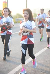 BIB: 7847
                            <button type="button" onclick="openModal(6441182)" class="btn btn-primary btn-sm float-right btn-popup" data-toggle="modal" data-target=".modal-high-quality">
                        <i class="fas fa-shopping-cart"></i> Add to Cart
                    </button>
                                            <button type="button" onclick="isThisMe(6441182, true)" class="btn btn-success btn-sm float-right btn-popup btn-isme hidden" data-toggle="tooltip" data-placement="bottom" title="นี่คือรูปของคุณใช่ไหม คลิกที่นี่เพื่อเอาเข้าอัลบั้ม">
                        <i class="fas fa-plus"></i> Add to album
                    </button>
                    <button type="button" onclick="isThisMe(6441182, false)" class="btn btn-warning btn-sm float-right btn-popup btn-isnotme hidden">
                        <i class="fas fa-ban"></i> Remove from album
                    </button>