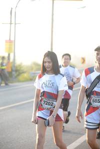 BIB: 685, 7202
                            <button type="button" onclick="openModal(6441344)" class="btn btn-primary btn-sm float-right btn-popup" data-toggle="modal" data-target=".modal-high-quality">
                        <i class="fas fa-shopping-cart"></i> Add to Cart
                    </button>
                                            <button type="button" onclick="isThisMe(6441344, true)" class="btn btn-success btn-sm float-right btn-popup btn-isme hidden" data-toggle="tooltip" data-placement="bottom" title="นี่คือรูปของคุณใช่ไหม คลิกที่นี่เพื่อเอาเข้าอัลบั้ม">
                        <i class="fas fa-plus"></i> Add to album
                    </button>
                    <button type="button" onclick="isThisMe(6441344, false)" class="btn btn-warning btn-sm float-right btn-popup btn-isnotme hidden">
                        <i class="fas fa-ban"></i> Remove from album
                    </button>