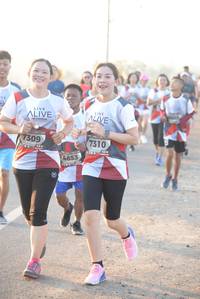 BIB: 7309, 7310, 4853
                            <button type="button" onclick="openModal(6441286)" class="btn btn-primary btn-sm float-right btn-popup" data-toggle="modal" data-target=".modal-high-quality">
                        <i class="fas fa-shopping-cart"></i> Add to Cart
                    </button>
                                            <button type="button" onclick="isThisMe(6441286, true)" class="btn btn-success btn-sm float-right btn-popup btn-isme hidden" data-toggle="tooltip" data-placement="bottom" title="นี่คือรูปของคุณใช่ไหม คลิกที่นี่เพื่อเอาเข้าอัลบั้ม">
                        <i class="fas fa-plus"></i> Add to album
                    </button>
                    <button type="button" onclick="isThisMe(6441286, false)" class="btn btn-warning btn-sm float-right btn-popup btn-isnotme hidden">
                        <i class="fas fa-ban"></i> Remove from album
                    </button>