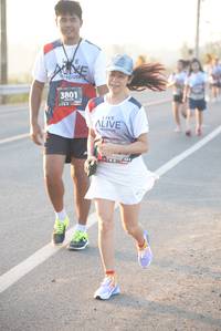 BIB: 3801
                            <button type="button" onclick="openModal(6441031)" class="btn btn-primary btn-sm float-right btn-popup" data-toggle="modal" data-target=".modal-high-quality">
                        <i class="fas fa-shopping-cart"></i> Add to Cart
                    </button>
                                            <button type="button" onclick="isThisMe(6441031, true)" class="btn btn-success btn-sm float-right btn-popup btn-isme hidden" data-toggle="tooltip" data-placement="bottom" title="นี่คือรูปของคุณใช่ไหม คลิกที่นี่เพื่อเอาเข้าอัลบั้ม">
                        <i class="fas fa-plus"></i> Add to album
                    </button>
                    <button type="button" onclick="isThisMe(6441031, false)" class="btn btn-warning btn-sm float-right btn-popup btn-isnotme hidden">
                        <i class="fas fa-ban"></i> Remove from album
                    </button>