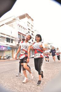 BIB: 7064, 7346
                            <button type="button" onclick="openModal(6496766)" class="btn btn-primary btn-sm float-right btn-popup" data-toggle="modal" data-target=".modal-high-quality">
                        <i class="fas fa-shopping-cart"></i> Add to Cart
                    </button>
                                            <button type="button" onclick="isThisMe(6496766, true)" class="btn btn-success btn-sm float-right btn-popup btn-isme hidden" data-toggle="tooltip" data-placement="bottom" title="นี่คือรูปของคุณใช่ไหม คลิกที่นี่เพื่อเอาเข้าอัลบั้ม">
                        <i class="fas fa-plus"></i> Add to album
                    </button>
                    <button type="button" onclick="isThisMe(6496766, false)" class="btn btn-warning btn-sm float-right btn-popup btn-isnotme hidden">
                        <i class="fas fa-ban"></i> Remove from album
                    </button>