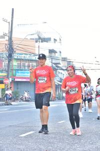 BIB: 6004, 6145
                            <button type="button" onclick="openModal(6495365)" class="btn btn-primary btn-sm float-right btn-popup" data-toggle="modal" data-target=".modal-high-quality">
                        <i class="fas fa-shopping-cart"></i> Add to Cart
                    </button>
                                            <button type="button" onclick="isThisMe(6495365, true)" class="btn btn-success btn-sm float-right btn-popup btn-isme hidden" data-toggle="tooltip" data-placement="bottom" title="นี่คือรูปของคุณใช่ไหม คลิกที่นี่เพื่อเอาเข้าอัลบั้ม">
                        <i class="fas fa-plus"></i> Add to album
                    </button>
                    <button type="button" onclick="isThisMe(6495365, false)" class="btn btn-warning btn-sm float-right btn-popup btn-isnotme hidden">
                        <i class="fas fa-ban"></i> Remove from album
                    </button>