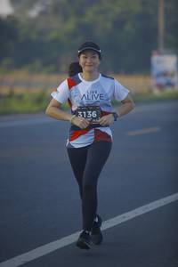 BIB: 3136
                            <button type="button" onclick="openModal(6441958)" class="btn btn-primary btn-sm float-right btn-popup" data-toggle="modal" data-target=".modal-high-quality">
                        <i class="fas fa-shopping-cart"></i> Add to Cart
                    </button>
                                            <button type="button" onclick="isThisMe(6441958, true)" class="btn btn-success btn-sm float-right btn-popup btn-isme hidden" data-toggle="tooltip" data-placement="bottom" title="นี่คือรูปของคุณใช่ไหม คลิกที่นี่เพื่อเอาเข้าอัลบั้ม">
                        <i class="fas fa-plus"></i> Add to album
                    </button>
                    <button type="button" onclick="isThisMe(6441958, false)" class="btn btn-warning btn-sm float-right btn-popup btn-isnotme hidden">
                        <i class="fas fa-ban"></i> Remove from album
                    </button>