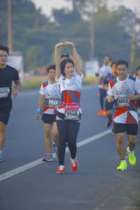 BIB: 420, 3822, 6852, 7148
                            <button type="button" onclick="openModal(6432189)" class="btn btn-primary btn-sm float-right btn-popup" data-toggle="modal" data-target=".modal-high-quality">
                        <i class="fas fa-shopping-cart"></i> Add to Cart
                    </button>
                                            <button type="button" onclick="isThisMe(6432189, true)" class="btn btn-success btn-sm float-right btn-popup btn-isme hidden" data-toggle="tooltip" data-placement="bottom" title="นี่คือรูปของคุณใช่ไหม คลิกที่นี่เพื่อเอาเข้าอัลบั้ม">
                        <i class="fas fa-plus"></i> Add to album
                    </button>
                    <button type="button" onclick="isThisMe(6432189, false)" class="btn btn-warning btn-sm float-right btn-popup btn-isnotme hidden">
                        <i class="fas fa-ban"></i> Remove from album
                    </button>