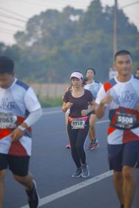 BIB: 5508, 7063, 7718
                            <button type="button" onclick="openModal(6431272)" class="btn btn-primary btn-sm float-right btn-popup" data-toggle="modal" data-target=".modal-high-quality">
                        <i class="fas fa-shopping-cart"></i> Add to Cart
                    </button>
                                            <button type="button" onclick="isThisMe(6431272, true)" class="btn btn-success btn-sm float-right btn-popup btn-isme hidden" data-toggle="tooltip" data-placement="bottom" title="นี่คือรูปของคุณใช่ไหม คลิกที่นี่เพื่อเอาเข้าอัลบั้ม">
                        <i class="fas fa-plus"></i> Add to album
                    </button>
                    <button type="button" onclick="isThisMe(6431272, false)" class="btn btn-warning btn-sm float-right btn-popup btn-isnotme hidden">
                        <i class="fas fa-ban"></i> Remove from album
                    </button>