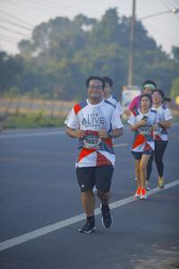 BIB: 6691, 7057
                            <button type="button" onclick="openModal(6438333)" class="btn btn-primary btn-sm float-right btn-popup" data-toggle="modal" data-target=".modal-high-quality">
                        <i class="fas fa-shopping-cart"></i> Add to Cart
                    </button>
                                            <button type="button" onclick="isThisMe(6438333, true)" class="btn btn-success btn-sm float-right btn-popup btn-isme hidden" data-toggle="tooltip" data-placement="bottom" title="นี่คือรูปของคุณใช่ไหม คลิกที่นี่เพื่อเอาเข้าอัลบั้ม">
                        <i class="fas fa-plus"></i> Add to album
                    </button>
                    <button type="button" onclick="isThisMe(6438333, false)" class="btn btn-warning btn-sm float-right btn-popup btn-isnotme hidden">
                        <i class="fas fa-ban"></i> Remove from album
                    </button>