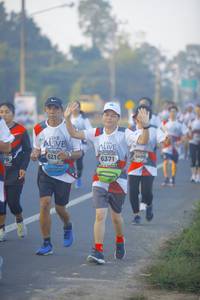 BIB: 621, 6371
                            <button type="button" onclick="openModal(6433842)" class="btn btn-primary btn-sm float-right btn-popup" data-toggle="modal" data-target=".modal-high-quality">
                        <i class="fas fa-shopping-cart"></i> Add to Cart
                    </button>
                                            <button type="button" onclick="isThisMe(6433842, true)" class="btn btn-success btn-sm float-right btn-popup btn-isme hidden" data-toggle="tooltip" data-placement="bottom" title="นี่คือรูปของคุณใช่ไหม คลิกที่นี่เพื่อเอาเข้าอัลบั้ม">
                        <i class="fas fa-plus"></i> Add to album
                    </button>
                    <button type="button" onclick="isThisMe(6433842, false)" class="btn btn-warning btn-sm float-right btn-popup btn-isnotme hidden">
                        <i class="fas fa-ban"></i> Remove from album
                    </button>