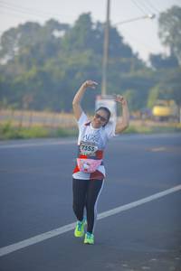 BIB: 7353
                            <button type="button" onclick="openModal(6440287)" class="btn btn-primary btn-sm float-right btn-popup" data-toggle="modal" data-target=".modal-high-quality">
                        <i class="fas fa-shopping-cart"></i> Add to Cart
                    </button>
                                            <button type="button" onclick="isThisMe(6440287, true)" class="btn btn-success btn-sm float-right btn-popup btn-isme hidden" data-toggle="tooltip" data-placement="bottom" title="นี่คือรูปของคุณใช่ไหม คลิกที่นี่เพื่อเอาเข้าอัลบั้ม">
                        <i class="fas fa-plus"></i> Add to album
                    </button>
                    <button type="button" onclick="isThisMe(6440287, false)" class="btn btn-warning btn-sm float-right btn-popup btn-isnotme hidden">
                        <i class="fas fa-ban"></i> Remove from album
                    </button>