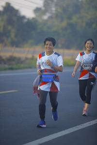 BIB: 6415, 
                            <button type="button" onclick="openModal(6439387)" class="btn btn-primary btn-sm float-right btn-popup" data-toggle="modal" data-target=".modal-high-quality">
                        <i class="fas fa-shopping-cart"></i> Add to Cart
                    </button>
                                            <button type="button" onclick="isThisMe(6439387, true)" class="btn btn-success btn-sm float-right btn-popup btn-isme hidden" data-toggle="tooltip" data-placement="bottom" title="นี่คือรูปของคุณใช่ไหม คลิกที่นี่เพื่อเอาเข้าอัลบั้ม">
                        <i class="fas fa-plus"></i> Add to album
                    </button>
                    <button type="button" onclick="isThisMe(6439387, false)" class="btn btn-warning btn-sm float-right btn-popup btn-isnotme hidden">
                        <i class="fas fa-ban"></i> Remove from album
                    </button>