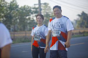 BIB: 7139, 6541
                            <button type="button" onclick="openModal(6442601)" class="btn btn-primary btn-sm float-right btn-popup" data-toggle="modal" data-target=".modal-high-quality">
                        <i class="fas fa-shopping-cart"></i> Add to Cart
                    </button>
                                            <button type="button" onclick="isThisMe(6442601, true)" class="btn btn-success btn-sm float-right btn-popup btn-isme hidden" data-toggle="tooltip" data-placement="bottom" title="นี่คือรูปของคุณใช่ไหม คลิกที่นี่เพื่อเอาเข้าอัลบั้ม">
                        <i class="fas fa-plus"></i> Add to album
                    </button>
                    <button type="button" onclick="isThisMe(6442601, false)" class="btn btn-warning btn-sm float-right btn-popup btn-isnotme hidden">
                        <i class="fas fa-ban"></i> Remove from album
                    </button>