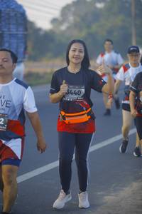 BIB: 440
                            <button type="button" onclick="openModal(6439362)" class="btn btn-primary btn-sm float-right btn-popup" data-toggle="modal" data-target=".modal-high-quality">
                        <i class="fas fa-shopping-cart"></i> Add to Cart
                    </button>
                                            <button type="button" onclick="isThisMe(6439362, true)" class="btn btn-success btn-sm float-right btn-popup btn-isme hidden" data-toggle="tooltip" data-placement="bottom" title="นี่คือรูปของคุณใช่ไหม คลิกที่นี่เพื่อเอาเข้าอัลบั้ม">
                        <i class="fas fa-plus"></i> Add to album
                    </button>
                    <button type="button" onclick="isThisMe(6439362, false)" class="btn btn-warning btn-sm float-right btn-popup btn-isnotme hidden">
                        <i class="fas fa-ban"></i> Remove from album
                    </button>