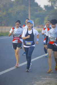 BIB: 7861, 7714
                            <button type="button" onclick="openModal(6433331)" class="btn btn-primary btn-sm float-right btn-popup" data-toggle="modal" data-target=".modal-high-quality">
                        <i class="fas fa-shopping-cart"></i> Add to Cart
                    </button>
                                            <button type="button" onclick="isThisMe(6433331, true)" class="btn btn-success btn-sm float-right btn-popup btn-isme hidden" data-toggle="tooltip" data-placement="bottom" title="นี่คือรูปของคุณใช่ไหม คลิกที่นี่เพื่อเอาเข้าอัลบั้ม">
                        <i class="fas fa-plus"></i> Add to album
                    </button>
                    <button type="button" onclick="isThisMe(6433331, false)" class="btn btn-warning btn-sm float-right btn-popup btn-isnotme hidden">
                        <i class="fas fa-ban"></i> Remove from album
                    </button>