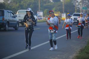 BIB: 3123, 6910, 3772
                            <button type="button" onclick="openModal(6442050)" class="btn btn-primary btn-sm float-right btn-popup" data-toggle="modal" data-target=".modal-high-quality">
                        <i class="fas fa-shopping-cart"></i> Add to Cart
                    </button>
                                            <button type="button" onclick="isThisMe(6442050, true)" class="btn btn-success btn-sm float-right btn-popup btn-isme hidden" data-toggle="tooltip" data-placement="bottom" title="นี่คือรูปของคุณใช่ไหม คลิกที่นี่เพื่อเอาเข้าอัลบั้ม">
                        <i class="fas fa-plus"></i> Add to album
                    </button>
                    <button type="button" onclick="isThisMe(6442050, false)" class="btn btn-warning btn-sm float-right btn-popup btn-isnotme hidden">
                        <i class="fas fa-ban"></i> Remove from album
                    </button>