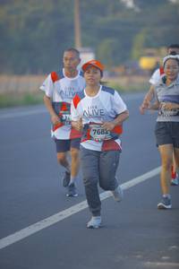 BIB: 376, 7682
                            <button type="button" onclick="openModal(6432542)" class="btn btn-primary btn-sm float-right btn-popup" data-toggle="modal" data-target=".modal-high-quality">
                        <i class="fas fa-shopping-cart"></i> Add to Cart
                    </button>
                                            <button type="button" onclick="isThisMe(6432542, true)" class="btn btn-success btn-sm float-right btn-popup btn-isme hidden" data-toggle="tooltip" data-placement="bottom" title="นี่คือรูปของคุณใช่ไหม คลิกที่นี่เพื่อเอาเข้าอัลบั้ม">
                        <i class="fas fa-plus"></i> Add to album
                    </button>
                    <button type="button" onclick="isThisMe(6432542, false)" class="btn btn-warning btn-sm float-right btn-popup btn-isnotme hidden">
                        <i class="fas fa-ban"></i> Remove from album
                    </button>