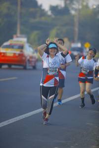 BIB: 7319
                            <button type="button" onclick="openModal(6440174)" class="btn btn-primary btn-sm float-right btn-popup" data-toggle="modal" data-target=".modal-high-quality">
                        <i class="fas fa-shopping-cart"></i> Add to Cart
                    </button>
                                            <button type="button" onclick="isThisMe(6440174, true)" class="btn btn-success btn-sm float-right btn-popup btn-isme hidden" data-toggle="tooltip" data-placement="bottom" title="นี่คือรูปของคุณใช่ไหม คลิกที่นี่เพื่อเอาเข้าอัลบั้ม">
                        <i class="fas fa-plus"></i> Add to album
                    </button>
                    <button type="button" onclick="isThisMe(6440174, false)" class="btn btn-warning btn-sm float-right btn-popup btn-isnotme hidden">
                        <i class="fas fa-ban"></i> Remove from album
                    </button>