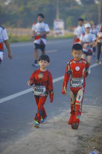 BIB: 8001, 8005
                            <button type="button" onclick="openModal(6439802)" class="btn btn-primary btn-sm float-right btn-popup" data-toggle="modal" data-target=".modal-high-quality">
                        <i class="fas fa-shopping-cart"></i> Add to Cart
                    </button>
                                            <button type="button" onclick="isThisMe(6439802, true)" class="btn btn-success btn-sm float-right btn-popup btn-isme hidden" data-toggle="tooltip" data-placement="bottom" title="นี่คือรูปของคุณใช่ไหม คลิกที่นี่เพื่อเอาเข้าอัลบั้ม">
                        <i class="fas fa-plus"></i> Add to album
                    </button>
                    <button type="button" onclick="isThisMe(6439802, false)" class="btn btn-warning btn-sm float-right btn-popup btn-isnotme hidden">
                        <i class="fas fa-ban"></i> Remove from album
                    </button>