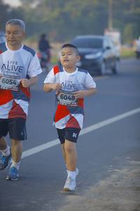 BIB: 6054, 6048
                            <button type="button" onclick="openModal(6440826)" class="btn btn-primary btn-sm float-right btn-popup" data-toggle="modal" data-target=".modal-high-quality">
                        <i class="fas fa-shopping-cart"></i> Add to Cart
                    </button>
                                            <button type="button" onclick="isThisMe(6440826, true)" class="btn btn-success btn-sm float-right btn-popup btn-isme hidden" data-toggle="tooltip" data-placement="bottom" title="นี่คือรูปของคุณใช่ไหม คลิกที่นี่เพื่อเอาเข้าอัลบั้ม">
                        <i class="fas fa-plus"></i> Add to album
                    </button>
                    <button type="button" onclick="isThisMe(6440826, false)" class="btn btn-warning btn-sm float-right btn-popup btn-isnotme hidden">
                        <i class="fas fa-ban"></i> Remove from album
                    </button>