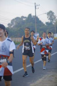 BIB: 3023, 3040, 865
                            <button type="button" onclick="openModal(6427101)" class="btn btn-primary btn-sm float-right btn-popup" data-toggle="modal" data-target=".modal-high-quality">
                        <i class="fas fa-shopping-cart"></i> Add to Cart
                    </button>
                                            <button type="button" onclick="isThisMe(6427101, true)" class="btn btn-success btn-sm float-right btn-popup btn-isme hidden" data-toggle="tooltip" data-placement="bottom" title="นี่คือรูปของคุณใช่ไหม คลิกที่นี่เพื่อเอาเข้าอัลบั้ม">
                        <i class="fas fa-plus"></i> Add to album
                    </button>
                    <button type="button" onclick="isThisMe(6427101, false)" class="btn btn-warning btn-sm float-right btn-popup btn-isnotme hidden">
                        <i class="fas fa-ban"></i> Remove from album
                    </button>