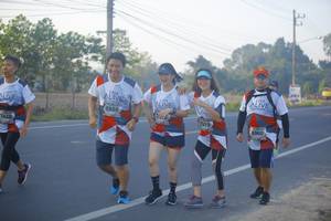 BIB: 6936, 7519, 6960, 7438
                            <button type="button" onclick="openModal(6440272)" class="btn btn-primary btn-sm float-right btn-popup" data-toggle="modal" data-target=".modal-high-quality">
                        <i class="fas fa-shopping-cart"></i> Add to Cart
                    </button>
                                            <button type="button" onclick="isThisMe(6440272, true)" class="btn btn-success btn-sm float-right btn-popup btn-isme hidden" data-toggle="tooltip" data-placement="bottom" title="นี่คือรูปของคุณใช่ไหม คลิกที่นี่เพื่อเอาเข้าอัลบั้ม">
                        <i class="fas fa-plus"></i> Add to album
                    </button>
                    <button type="button" onclick="isThisMe(6440272, false)" class="btn btn-warning btn-sm float-right btn-popup btn-isnotme hidden">
                        <i class="fas fa-ban"></i> Remove from album
                    </button>