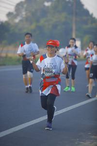 BIB: 7006
                            <button type="button" onclick="openModal(6437023)" class="btn btn-primary btn-sm float-right btn-popup" data-toggle="modal" data-target=".modal-high-quality">
                        <i class="fas fa-shopping-cart"></i> Add to Cart
                    </button>
                                            <button type="button" onclick="isThisMe(6437023, true)" class="btn btn-success btn-sm float-right btn-popup btn-isme hidden" data-toggle="tooltip" data-placement="bottom" title="นี่คือรูปของคุณใช่ไหม คลิกที่นี่เพื่อเอาเข้าอัลบั้ม">
                        <i class="fas fa-plus"></i> Add to album
                    </button>
                    <button type="button" onclick="isThisMe(6437023, false)" class="btn btn-warning btn-sm float-right btn-popup btn-isnotme hidden">
                        <i class="fas fa-ban"></i> Remove from album
                    </button>