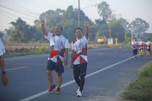 BIB: 
                            <button type="button" onclick="openModal(6441246)" class="btn btn-primary btn-sm float-right btn-popup" data-toggle="modal" data-target=".modal-high-quality">
                        <i class="fas fa-shopping-cart"></i> Add to Cart
                    </button>
                                            <button type="button" onclick="isThisMe(6441246, true)" class="btn btn-success btn-sm float-right btn-popup btn-isme hidden" data-toggle="tooltip" data-placement="bottom" title="นี่คือรูปของคุณใช่ไหม คลิกที่นี่เพื่อเอาเข้าอัลบั้ม">
                        <i class="fas fa-plus"></i> Add to album
                    </button>
                    <button type="button" onclick="isThisMe(6441246, false)" class="btn btn-warning btn-sm float-right btn-popup btn-isnotme hidden">
                        <i class="fas fa-ban"></i> Remove from album
                    </button>