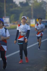 BIB: 3123
                            <button type="button" onclick="openModal(6442062)" class="btn btn-primary btn-sm float-right btn-popup" data-toggle="modal" data-target=".modal-high-quality">
                        <i class="fas fa-shopping-cart"></i> Add to Cart
                    </button>
                                            <button type="button" onclick="isThisMe(6442062, true)" class="btn btn-success btn-sm float-right btn-popup btn-isme hidden" data-toggle="tooltip" data-placement="bottom" title="นี่คือรูปของคุณใช่ไหม คลิกที่นี่เพื่อเอาเข้าอัลบั้ม">
                        <i class="fas fa-plus"></i> Add to album
                    </button>
                    <button type="button" onclick="isThisMe(6442062, false)" class="btn btn-warning btn-sm float-right btn-popup btn-isnotme hidden">
                        <i class="fas fa-ban"></i> Remove from album
                    </button>