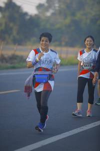 BIB: 6415, 
                            <button type="button" onclick="openModal(6439388)" class="btn btn-primary btn-sm float-right btn-popup" data-toggle="modal" data-target=".modal-high-quality">
                        <i class="fas fa-shopping-cart"></i> Add to Cart
                    </button>
                                            <button type="button" onclick="isThisMe(6439388, true)" class="btn btn-success btn-sm float-right btn-popup btn-isme hidden" data-toggle="tooltip" data-placement="bottom" title="นี่คือรูปของคุณใช่ไหม คลิกที่นี่เพื่อเอาเข้าอัลบั้ม">
                        <i class="fas fa-plus"></i> Add to album
                    </button>
                    <button type="button" onclick="isThisMe(6439388, false)" class="btn btn-warning btn-sm float-right btn-popup btn-isnotme hidden">
                        <i class="fas fa-ban"></i> Remove from album
                    </button>