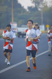 BIB: 6858
                            <button type="button" onclick="openModal(6432351)" class="btn btn-primary btn-sm float-right btn-popup" data-toggle="modal" data-target=".modal-high-quality">
                        <i class="fas fa-shopping-cart"></i> Add to Cart
                    </button>
                                            <button type="button" onclick="isThisMe(6432351, true)" class="btn btn-success btn-sm float-right btn-popup btn-isme hidden" data-toggle="tooltip" data-placement="bottom" title="นี่คือรูปของคุณใช่ไหม คลิกที่นี่เพื่อเอาเข้าอัลบั้ม">
                        <i class="fas fa-plus"></i> Add to album
                    </button>
                    <button type="button" onclick="isThisMe(6432351, false)" class="btn btn-warning btn-sm float-right btn-popup btn-isnotme hidden">
                        <i class="fas fa-ban"></i> Remove from album
                    </button>