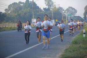 BIB: 7816
                            <button type="button" onclick="openModal(6438752)" class="btn btn-primary btn-sm float-right btn-popup" data-toggle="modal" data-target=".modal-high-quality">
                        <i class="fas fa-shopping-cart"></i> Add to Cart
                    </button>
                                            <button type="button" onclick="isThisMe(6438752, true)" class="btn btn-success btn-sm float-right btn-popup btn-isme hidden" data-toggle="tooltip" data-placement="bottom" title="นี่คือรูปของคุณใช่ไหม คลิกที่นี่เพื่อเอาเข้าอัลบั้ม">
                        <i class="fas fa-plus"></i> Add to album
                    </button>
                    <button type="button" onclick="isThisMe(6438752, false)" class="btn btn-warning btn-sm float-right btn-popup btn-isnotme hidden">
                        <i class="fas fa-ban"></i> Remove from album
                    </button>