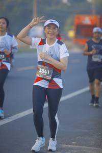 BIB: 3841, 128
                            <button type="button" onclick="openModal(6432386)" class="btn btn-primary btn-sm float-right btn-popup" data-toggle="modal" data-target=".modal-high-quality">
                        <i class="fas fa-shopping-cart"></i> Add to Cart
                    </button>
                                            <button type="button" onclick="isThisMe(6432386, true)" class="btn btn-success btn-sm float-right btn-popup btn-isme hidden" data-toggle="tooltip" data-placement="bottom" title="นี่คือรูปของคุณใช่ไหม คลิกที่นี่เพื่อเอาเข้าอัลบั้ม">
                        <i class="fas fa-plus"></i> Add to album
                    </button>
                    <button type="button" onclick="isThisMe(6432386, false)" class="btn btn-warning btn-sm float-right btn-popup btn-isnotme hidden">
                        <i class="fas fa-ban"></i> Remove from album
                    </button>