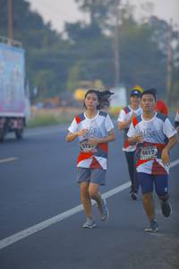 BIB: 672, 6617
                            <button type="button" onclick="openModal(6429275)" class="btn btn-primary btn-sm float-right btn-popup" data-toggle="modal" data-target=".modal-high-quality">
                        <i class="fas fa-shopping-cart"></i> Add to Cart
                    </button>
                                            <button type="button" onclick="isThisMe(6429275, true)" class="btn btn-success btn-sm float-right btn-popup btn-isme hidden" data-toggle="tooltip" data-placement="bottom" title="นี่คือรูปของคุณใช่ไหม คลิกที่นี่เพื่อเอาเข้าอัลบั้ม">
                        <i class="fas fa-plus"></i> Add to album
                    </button>
                    <button type="button" onclick="isThisMe(6429275, false)" class="btn btn-warning btn-sm float-right btn-popup btn-isnotme hidden">
                        <i class="fas fa-ban"></i> Remove from album
                    </button>