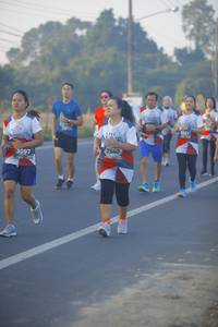 BIB: 3187, 7540, 3097
                            <button type="button" onclick="openModal(6437646)" class="btn btn-primary btn-sm float-right btn-popup" data-toggle="modal" data-target=".modal-high-quality">
                        <i class="fas fa-shopping-cart"></i> Add to Cart
                    </button>
                                            <button type="button" onclick="isThisMe(6437646, true)" class="btn btn-success btn-sm float-right btn-popup btn-isme hidden" data-toggle="tooltip" data-placement="bottom" title="นี่คือรูปของคุณใช่ไหม คลิกที่นี่เพื่อเอาเข้าอัลบั้ม">
                        <i class="fas fa-plus"></i> Add to album
                    </button>
                    <button type="button" onclick="isThisMe(6437646, false)" class="btn btn-warning btn-sm float-right btn-popup btn-isnotme hidden">
                        <i class="fas fa-ban"></i> Remove from album
                    </button>