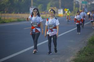 BIB: 7376, 7501
                            <button type="button" onclick="openModal(6442186)" class="btn btn-primary btn-sm float-right btn-popup" data-toggle="modal" data-target=".modal-high-quality">
                        <i class="fas fa-shopping-cart"></i> Add to Cart
                    </button>
                                            <button type="button" onclick="isThisMe(6442186, true)" class="btn btn-success btn-sm float-right btn-popup btn-isme hidden" data-toggle="tooltip" data-placement="bottom" title="นี่คือรูปของคุณใช่ไหม คลิกที่นี่เพื่อเอาเข้าอัลบั้ม">
                        <i class="fas fa-plus"></i> Add to album
                    </button>
                    <button type="button" onclick="isThisMe(6442186, false)" class="btn btn-warning btn-sm float-right btn-popup btn-isnotme hidden">
                        <i class="fas fa-ban"></i> Remove from album
                    </button>