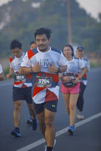 BIB: 2910, 3704
                            <button type="button" onclick="openModal(6429190)" class="btn btn-primary btn-sm float-right btn-popup" data-toggle="modal" data-target=".modal-high-quality">
                        <i class="fas fa-shopping-cart"></i> Add to Cart
                    </button>
                                            <button type="button" onclick="isThisMe(6429190, true)" class="btn btn-success btn-sm float-right btn-popup btn-isme hidden" data-toggle="tooltip" data-placement="bottom" title="นี่คือรูปของคุณใช่ไหม คลิกที่นี่เพื่อเอาเข้าอัลบั้ม">
                        <i class="fas fa-plus"></i> Add to album
                    </button>
                    <button type="button" onclick="isThisMe(6429190, false)" class="btn btn-warning btn-sm float-right btn-popup btn-isnotme hidden">
                        <i class="fas fa-ban"></i> Remove from album
                    </button>