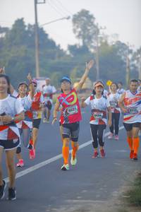 BIB: 7330, 6025, 6454
                            <button type="button" onclick="openModal(6431593)" class="btn btn-primary btn-sm float-right btn-popup" data-toggle="modal" data-target=".modal-high-quality">
                        <i class="fas fa-shopping-cart"></i> Add to Cart
                    </button>
                                            <button type="button" onclick="isThisMe(6431593, true)" class="btn btn-success btn-sm float-right btn-popup btn-isme hidden" data-toggle="tooltip" data-placement="bottom" title="นี่คือรูปของคุณใช่ไหม คลิกที่นี่เพื่อเอาเข้าอัลบั้ม">
                        <i class="fas fa-plus"></i> Add to album
                    </button>
                    <button type="button" onclick="isThisMe(6431593, false)" class="btn btn-warning btn-sm float-right btn-popup btn-isnotme hidden">
                        <i class="fas fa-ban"></i> Remove from album
                    </button>