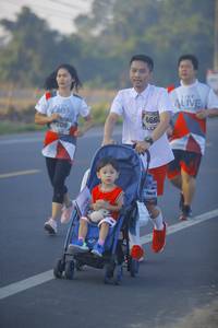 BIB: 666, 209
                            <button type="button" onclick="openModal(6440662)" class="btn btn-primary btn-sm float-right btn-popup" data-toggle="modal" data-target=".modal-high-quality">
                        <i class="fas fa-shopping-cart"></i> Add to Cart
                    </button>
                                            <button type="button" onclick="isThisMe(6440662, true)" class="btn btn-success btn-sm float-right btn-popup btn-isme hidden" data-toggle="tooltip" data-placement="bottom" title="นี่คือรูปของคุณใช่ไหม คลิกที่นี่เพื่อเอาเข้าอัลบั้ม">
                        <i class="fas fa-plus"></i> Add to album
                    </button>
                    <button type="button" onclick="isThisMe(6440662, false)" class="btn btn-warning btn-sm float-right btn-popup btn-isnotme hidden">
                        <i class="fas fa-ban"></i> Remove from album
                    </button>