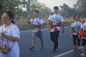 BIB: 7096, 7357, 6905
                            <button type="button" onclick="openModal(6441857)" class="btn btn-primary btn-sm float-right btn-popup" data-toggle="modal" data-target=".modal-high-quality">
                        <i class="fas fa-shopping-cart"></i> Add to Cart
                    </button>
                                            <button type="button" onclick="isThisMe(6441857, true)" class="btn btn-success btn-sm float-right btn-popup btn-isme hidden" data-toggle="tooltip" data-placement="bottom" title="นี่คือรูปของคุณใช่ไหม คลิกที่นี่เพื่อเอาเข้าอัลบั้ม">
                        <i class="fas fa-plus"></i> Add to album
                    </button>
                    <button type="button" onclick="isThisMe(6441857, false)" class="btn btn-warning btn-sm float-right btn-popup btn-isnotme hidden">
                        <i class="fas fa-ban"></i> Remove from album
                    </button>