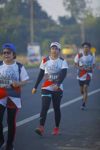 BIB: 6533, 3123
                            <button type="button" onclick="openModal(6442064)" class="btn btn-primary btn-sm float-right btn-popup" data-toggle="modal" data-target=".modal-high-quality">
                        <i class="fas fa-shopping-cart"></i> Add to Cart
                    </button>
                                            <button type="button" onclick="isThisMe(6442064, true)" class="btn btn-success btn-sm float-right btn-popup btn-isme hidden" data-toggle="tooltip" data-placement="bottom" title="นี่คือรูปของคุณใช่ไหม คลิกที่นี่เพื่อเอาเข้าอัลบั้ม">
                        <i class="fas fa-plus"></i> Add to album
                    </button>
                    <button type="button" onclick="isThisMe(6442064, false)" class="btn btn-warning btn-sm float-right btn-popup btn-isnotme hidden">
                        <i class="fas fa-ban"></i> Remove from album
                    </button>