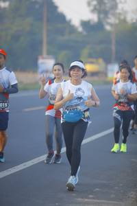 BIB: 630, 015, 612
                            <button type="button" onclick="openModal(6432500)" class="btn btn-primary btn-sm float-right btn-popup" data-toggle="modal" data-target=".modal-high-quality">
                        <i class="fas fa-shopping-cart"></i> Add to Cart
                    </button>
                                            <button type="button" onclick="isThisMe(6432500, true)" class="btn btn-success btn-sm float-right btn-popup btn-isme hidden" data-toggle="tooltip" data-placement="bottom" title="นี่คือรูปของคุณใช่ไหม คลิกที่นี่เพื่อเอาเข้าอัลบั้ม">
                        <i class="fas fa-plus"></i> Add to album
                    </button>
                    <button type="button" onclick="isThisMe(6432500, false)" class="btn btn-warning btn-sm float-right btn-popup btn-isnotme hidden">
                        <i class="fas fa-ban"></i> Remove from album
                    </button>