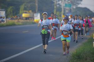 BIB: 2191, 2206
                            <button type="button" onclick="openModal(6441725)" class="btn btn-primary btn-sm float-right btn-popup" data-toggle="modal" data-target=".modal-high-quality">
                        <i class="fas fa-shopping-cart"></i> Add to Cart
                    </button>
                                            <button type="button" onclick="isThisMe(6441725, true)" class="btn btn-success btn-sm float-right btn-popup btn-isme hidden" data-toggle="tooltip" data-placement="bottom" title="นี่คือรูปของคุณใช่ไหม คลิกที่นี่เพื่อเอาเข้าอัลบั้ม">
                        <i class="fas fa-plus"></i> Add to album
                    </button>
                    <button type="button" onclick="isThisMe(6441725, false)" class="btn btn-warning btn-sm float-right btn-popup btn-isnotme hidden">
                        <i class="fas fa-ban"></i> Remove from album
                    </button>